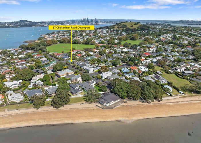  at 17 Cheltenham Road, Devonport, North Shore City, Auckland