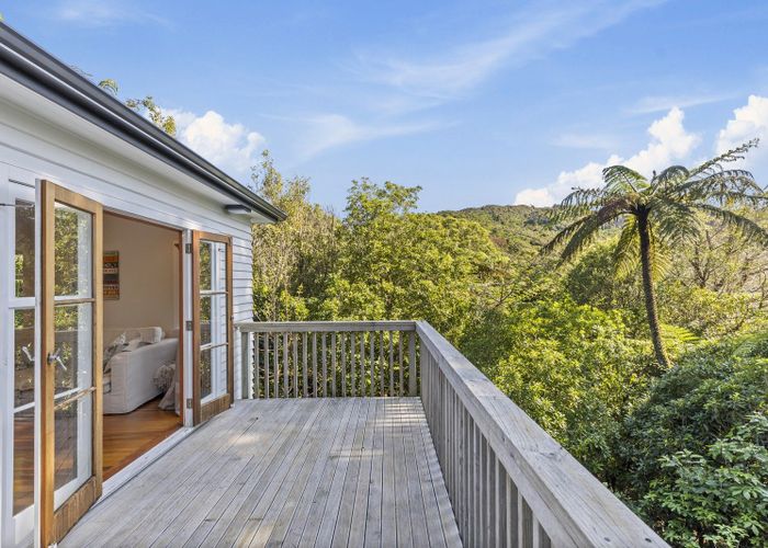  at 36 Homewood Avenue, Karori, Wellington