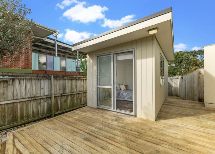  at 2/29 Jane Cowie Avenue, Otahuhu, Auckland City, Auckland