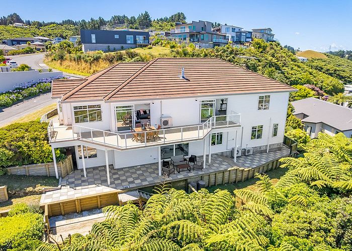  at 23 Arahiwi Grove, Tirohanga, Lower Hutt