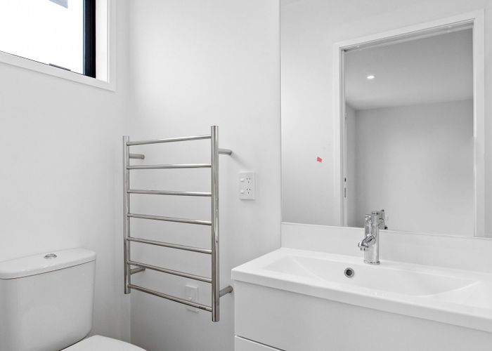  at 1E Gloucester Road, Manurewa, Manukau City, Auckland