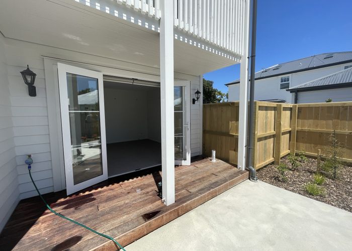  at 4/42 Woodville Street, Edgeware, Christchurch