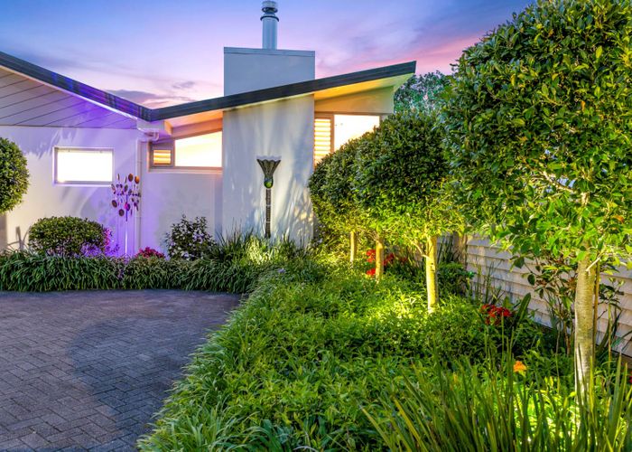  at 103 Marina View Drive, West Harbour, Auckland