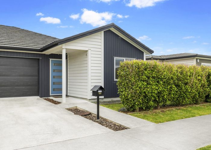  at 98 Kuaka Drive, Takanini, Auckland