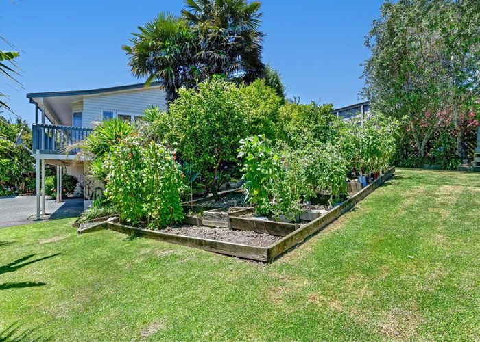  at 10 Glanville Close, Stanmore Bay, Rodney, Auckland