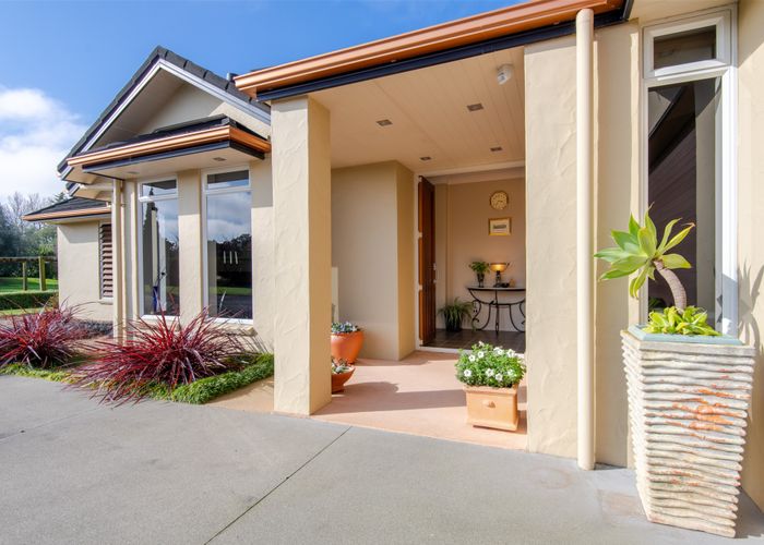  at 5 Meadowgreen Drive, Tamahere