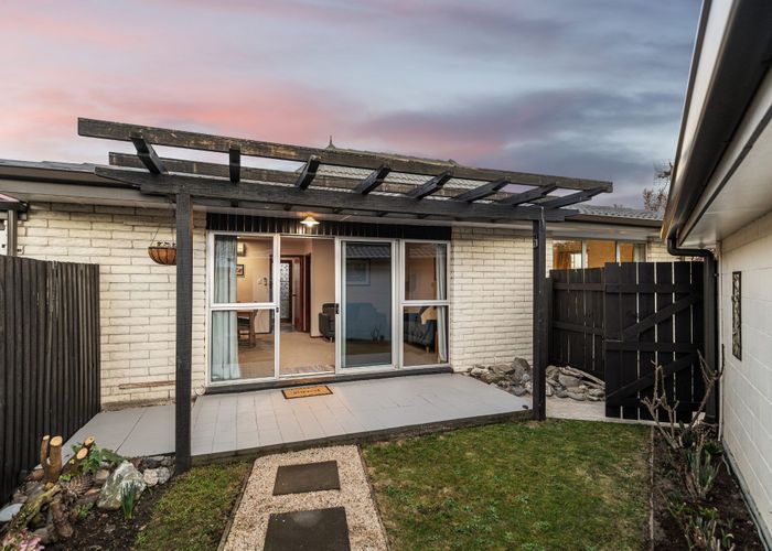  at 1/9 Larkhill Place, Russley, Christchurch