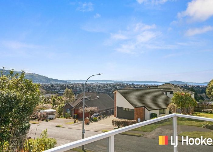  at 2 Haratua Place, Springfield, Rotorua