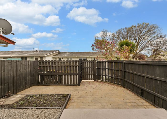  at 2/65 Champion Street, Edgeware, Christchurch City, Canterbury