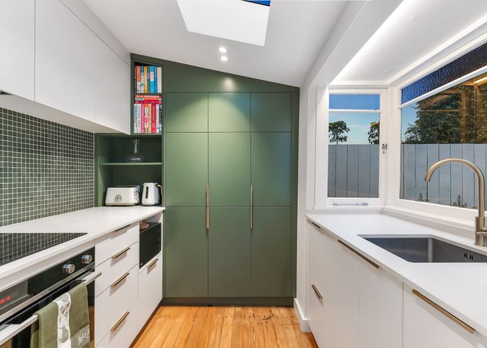  at 9 Waima Street, Grey Lynn, Auckland City, Auckland