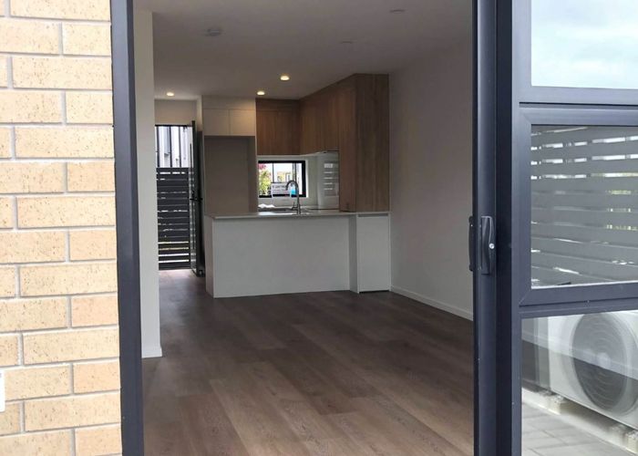  at 11/25 Jabuka Street, Glen Eden, Waitakere City, Auckland