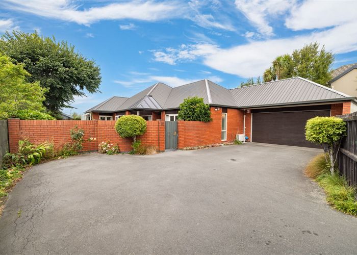  at B/8 Ilam Road, Upper Riccarton, Christchurch