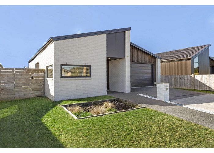  at 10 Hapu Avenue, Baverstock, Hamilton