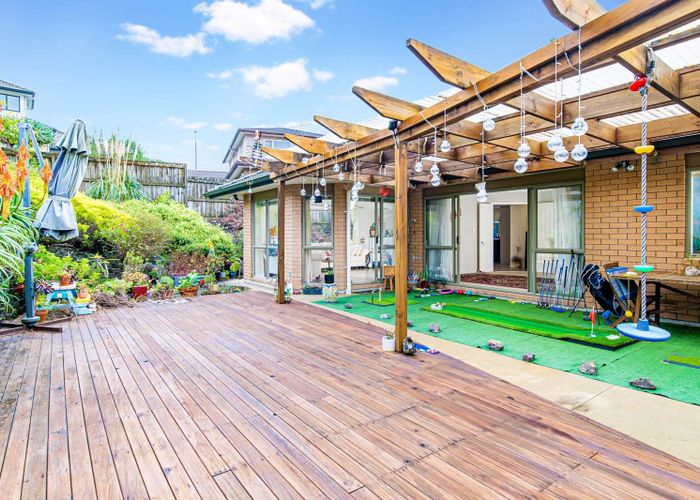  at 32 Ballymore Drive, Pinehill, Auckland