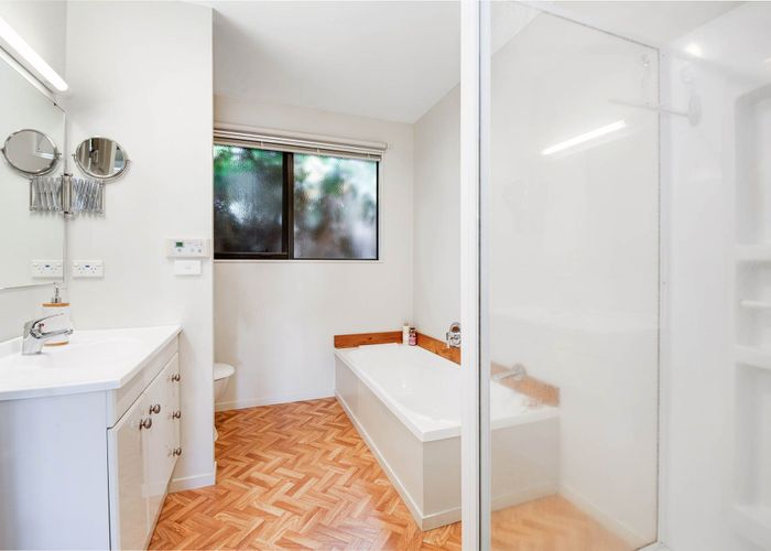  at 3 Woodlands Avenue, Snells Beach, Snells Beach
