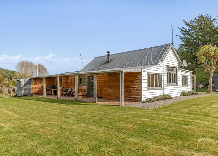  at 948 Dipton Mossburn Road, Dipton