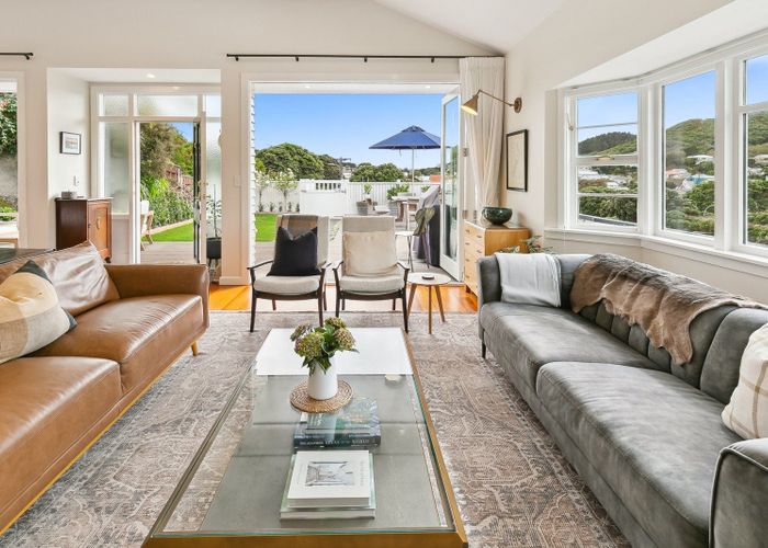  at 25 Waikato Street, Island Bay, Wellington