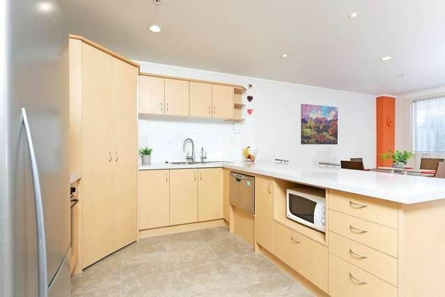  at GH/127 Grafton Road, Grafton, Auckland City, Auckland