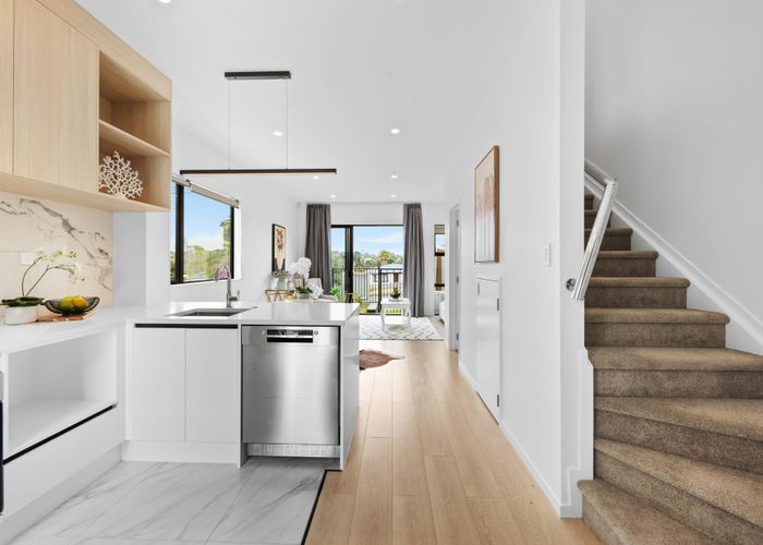  at 25 Abbotleigh Ave, Te Atatu Peninsula, Waitakere City, Auckland