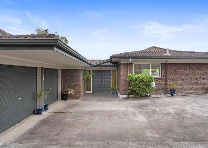  at 18 Ganymede Place, Half Moon Bay, Auckland