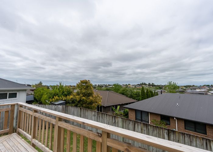  at 6 Iris Place, Grandview Heights, Hamilton