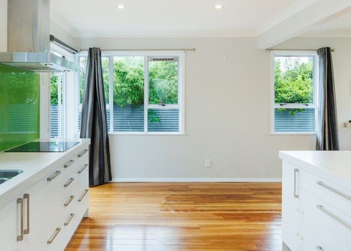  at 4 Eton Place, Terrace End, Palmerston North, Manawatu / Whanganui