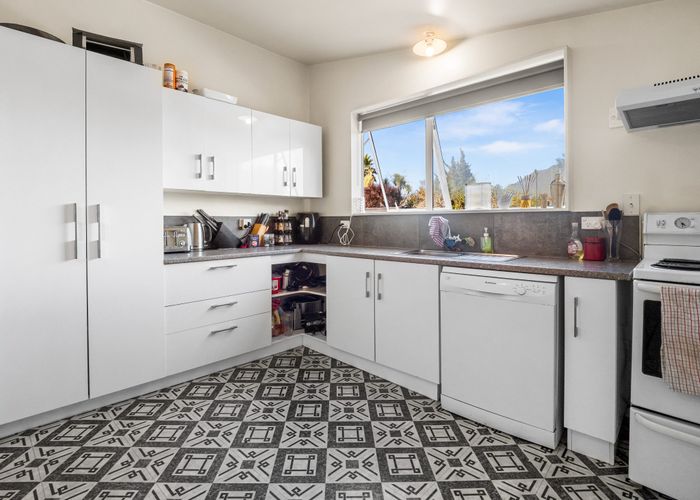  at 22 Robert Street, Lincoln, Lincoln