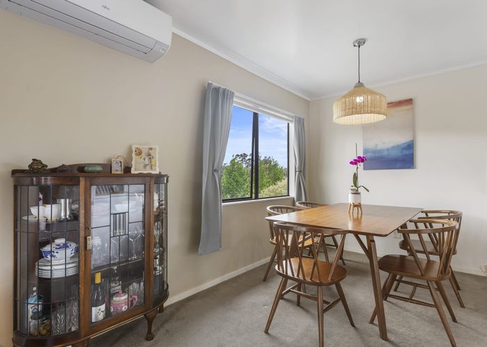  at 118 Glen Road, Ranui, Auckland