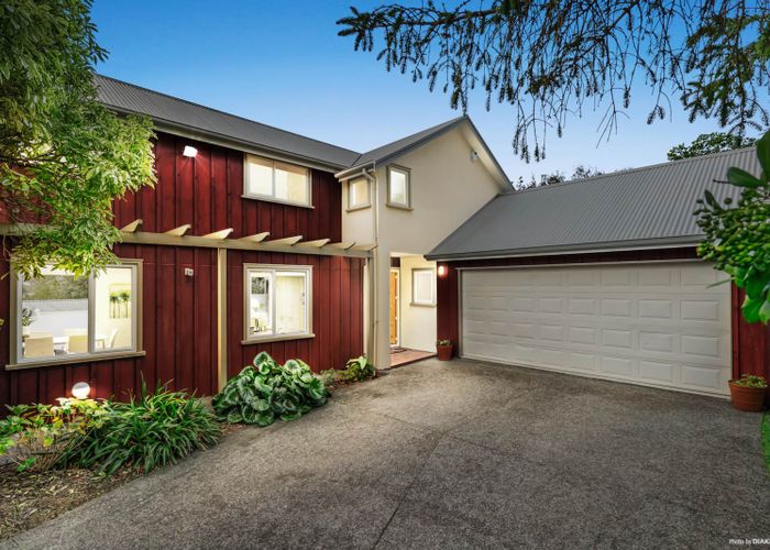  at 10B SHILOH WAY, Greenhithe, Auckland