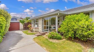  at 2/34 Brogar Place, Casebrook, Christchurch