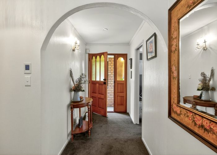  at 46 Channing Crescent, Botany Downs, Manukau City, Auckland