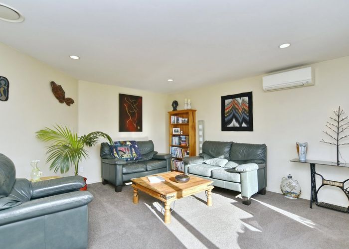  at 22 Aylsham Lane, Casebrook, Christchurch