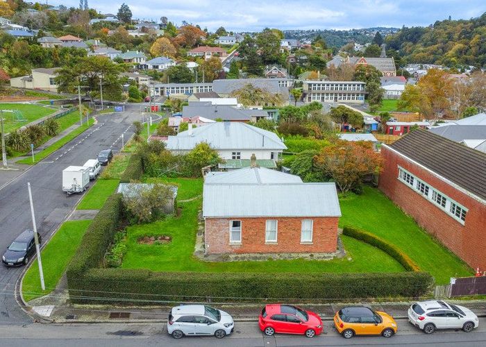  at 6 Calder Avenue, North East Valley, Dunedin, Otago