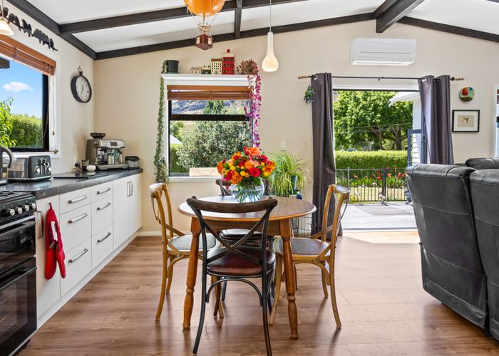  at 10 Monalua Avenue, Purau, Diamond Harbour