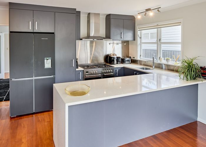  at 74 Wai-Iti Crescent, Woburn, Lower Hutt