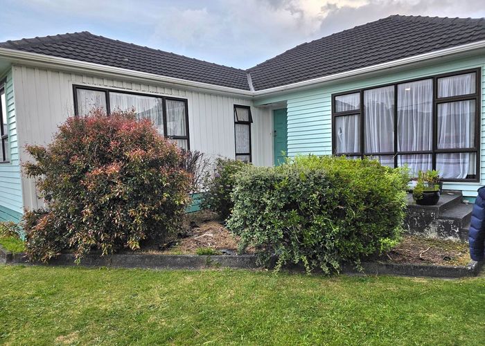  at 27 Wainuiomata Road, Wainuiomata, Lower Hutt, Wellington