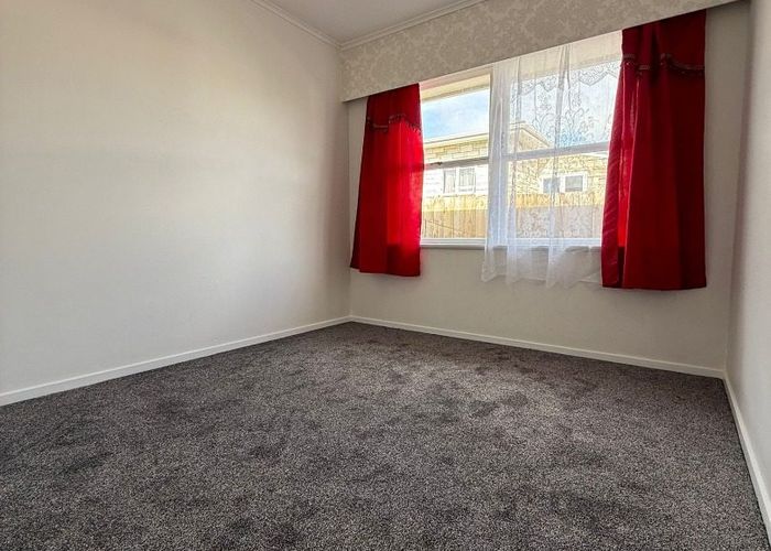  at 2/17 CHURCH STREET, Otahuhu, Auckland City, Auckland