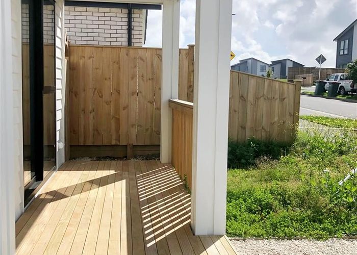  at 8 Enchantment Lane, Drury, Papakura, Auckland