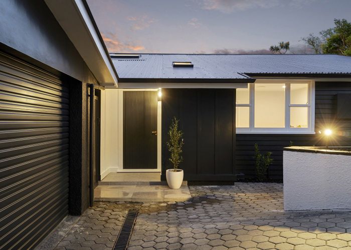  at 18 Dyers Pass Road, Cashmere, Christchurch