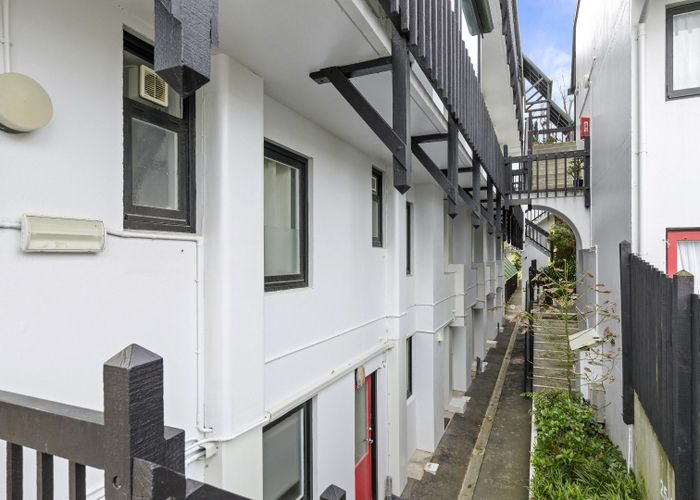  at 33/46 Hiropi Street, Newtown, Wellington, Wellington