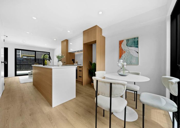  at Lot 2/525 Massey Road, Mangere, Manukau City, Auckland