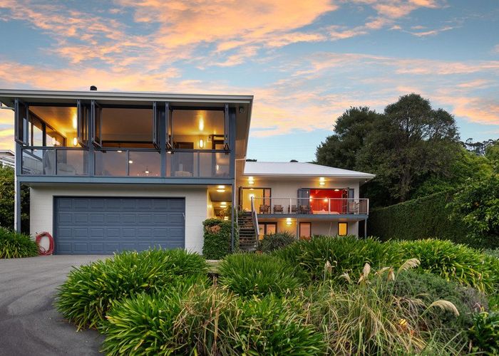  at 16 Kingfisher Road, Takamatua