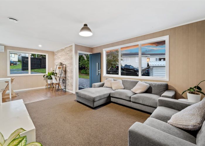  at 14 Arlette Place, Massey, Auckland