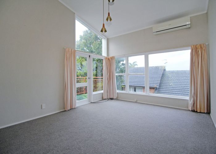  at 2/21 Felton Mathew Avenue, Saint Johns, Auckland City, Auckland