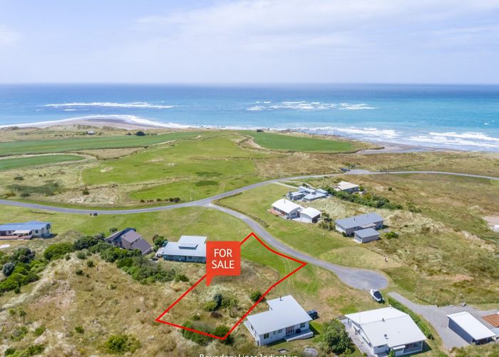  at 4 Puk Lane, Flat Point, Masterton, Wellington