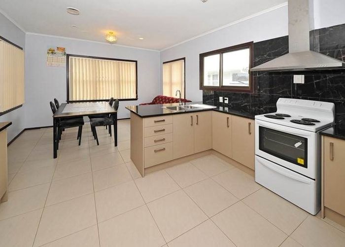 at 9 Charles Street, Papatoetoe, Manukau City, Auckland