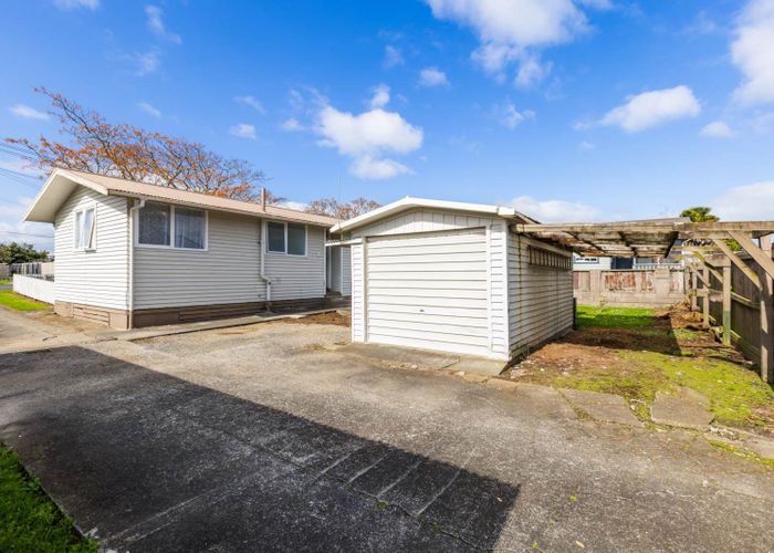  at 1/2 Kent Road, Manurewa, Manukau City, Auckland