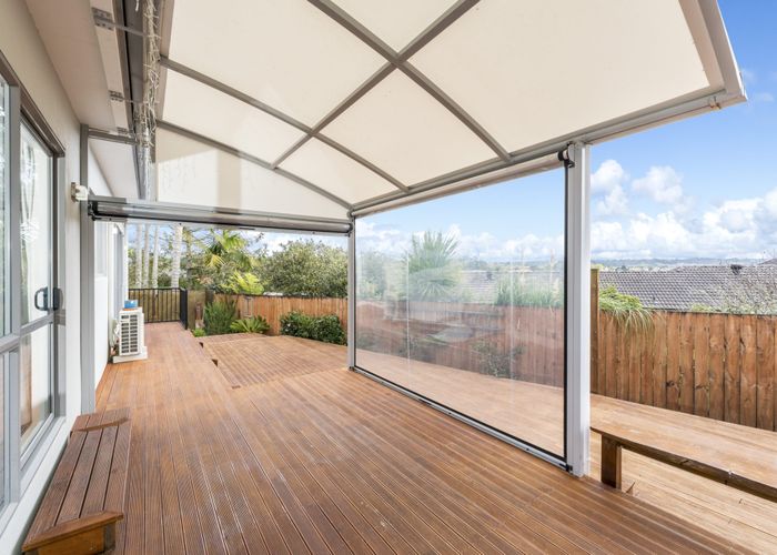  at 22 Gala Place, Henderson, Waitakere City, Auckland