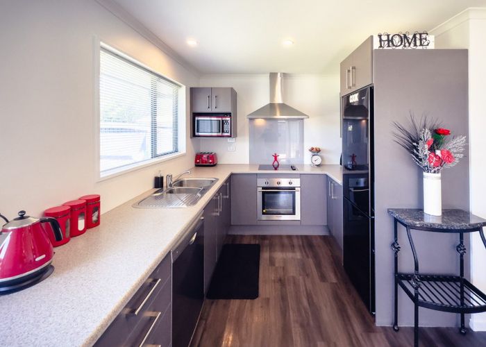  at 39 Vivian Street, Burwood, Christchurch