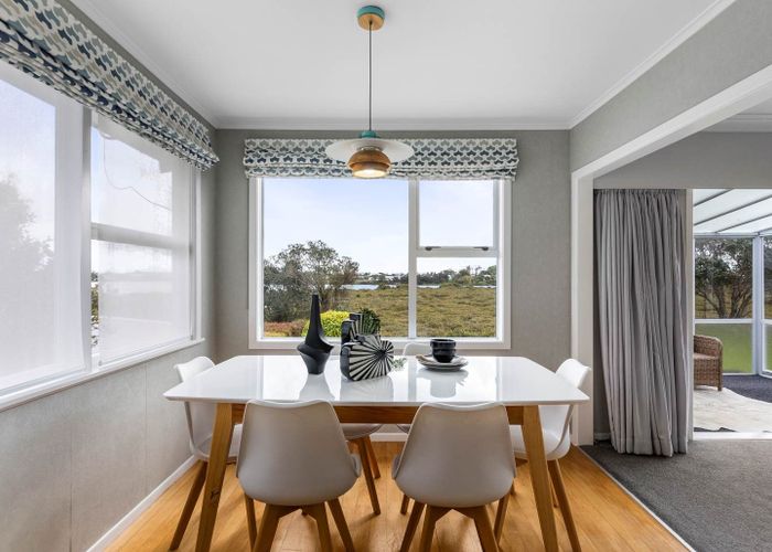  at 53 Edgewater Drive, Pakuranga, Auckland